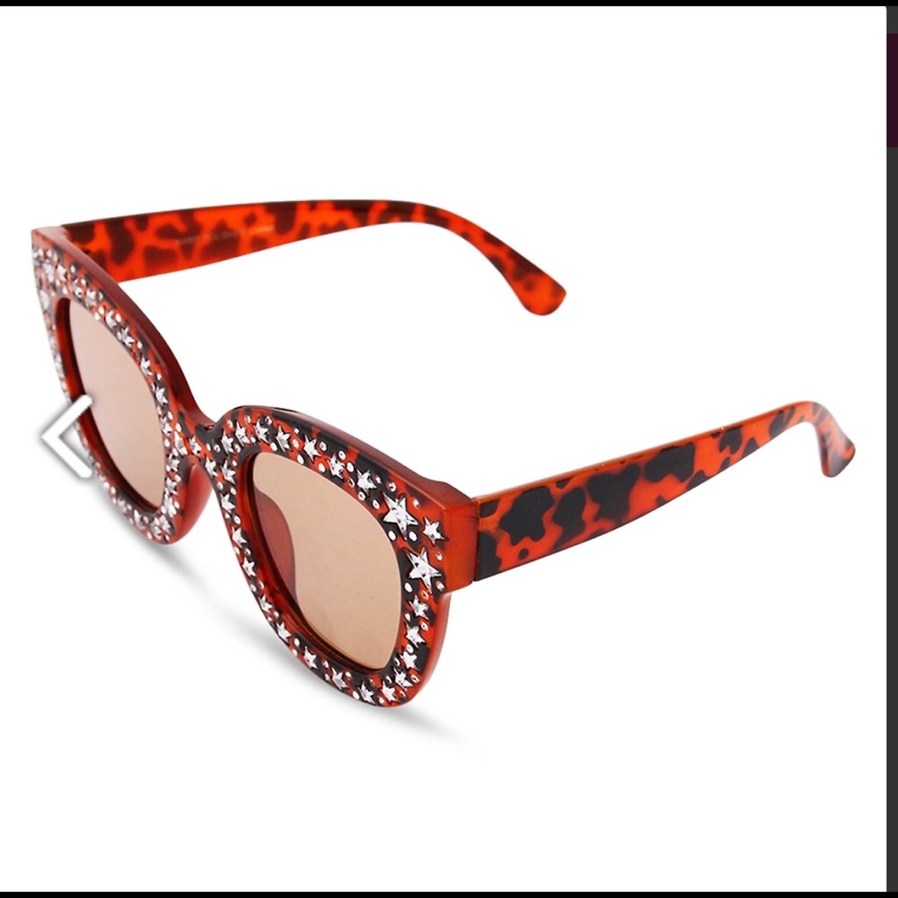 New💕 Inspired Rhinestone Sunglasses 😎 - Picture 2 of 2
